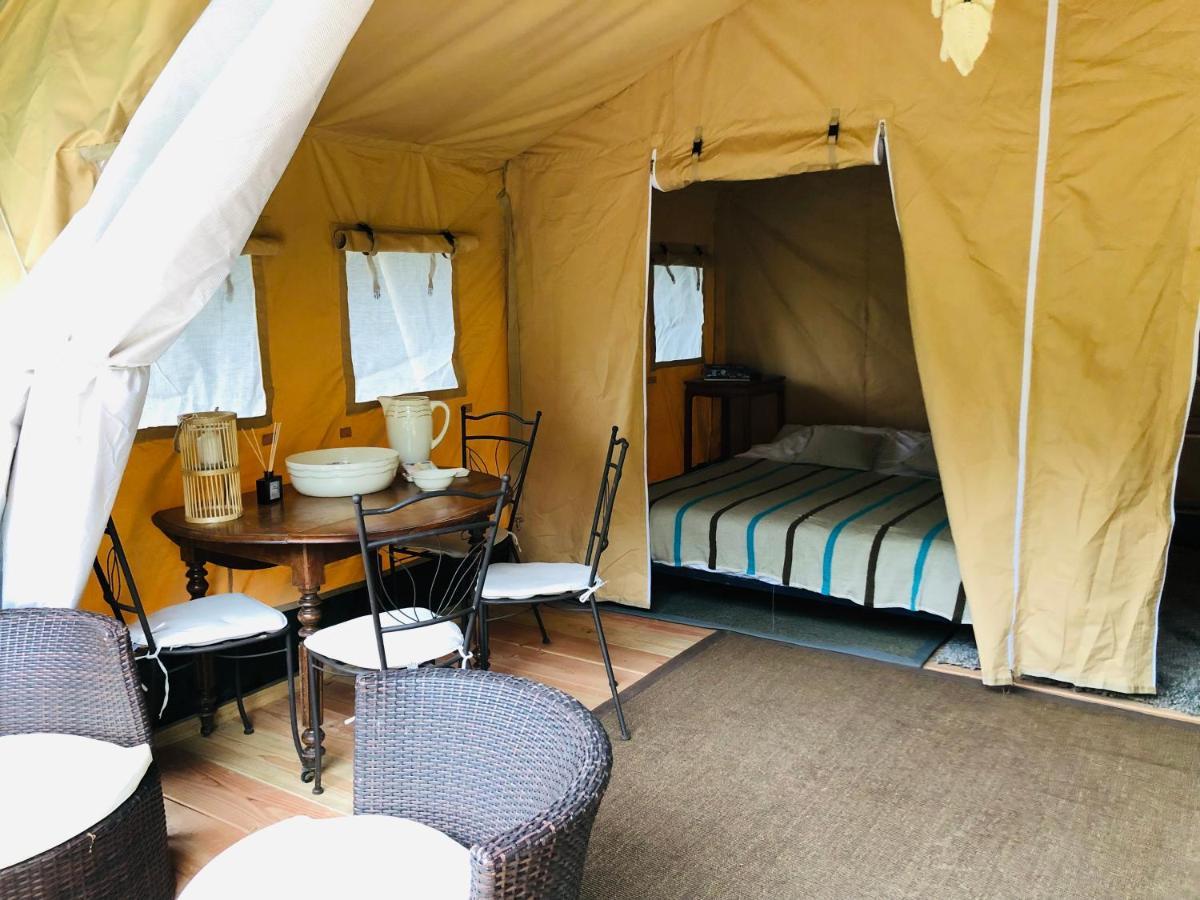 Tente Lodge Elevage Girbal La Chapelotte Bagian luar foto